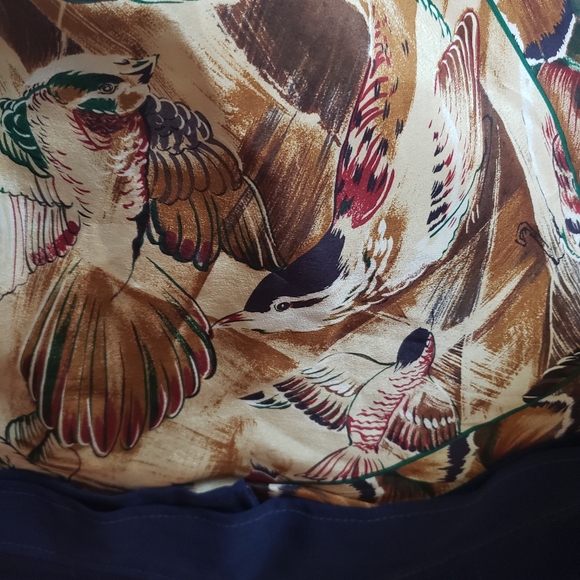 Large Handpainted Japanese Silk Watercolor Scarf Vintage ACUTE Bird Scarf - Picture 11 of 16